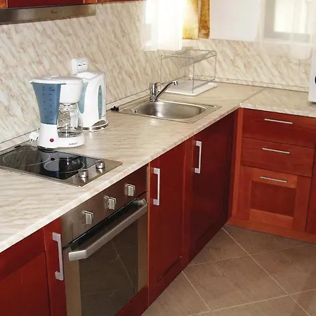 Village Bay View Villas Viii Daire Kosharitsa